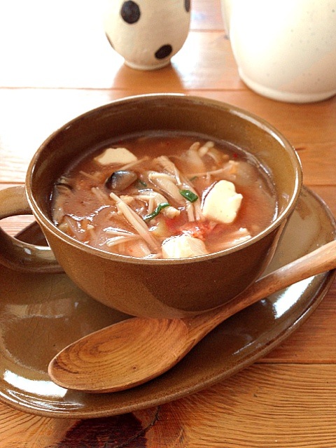 豆腐とキノコのチゲスープ