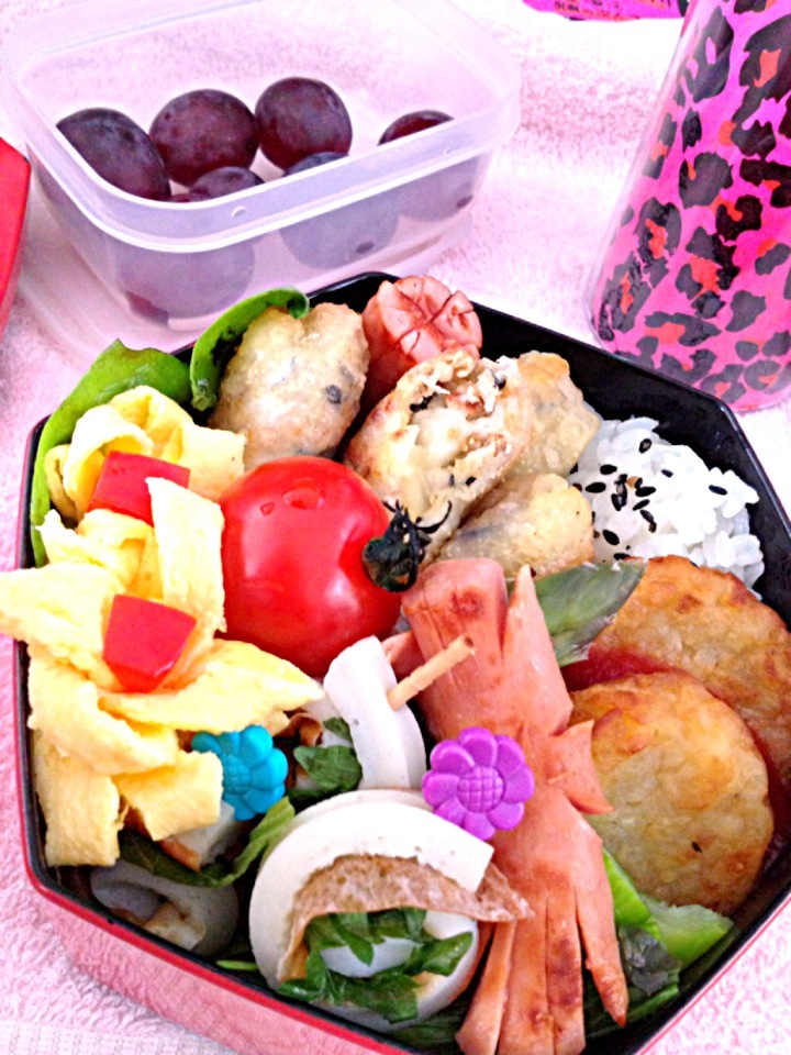 洋風春巻きもどきw＆ハッシュドポテトお弁当♪