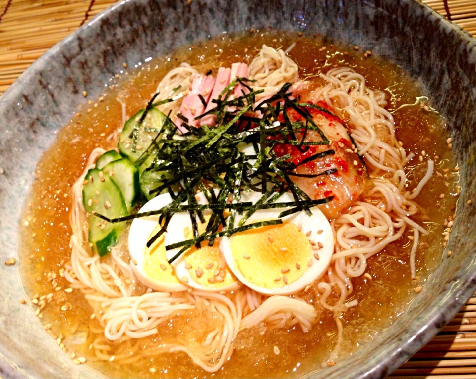 夏バテでもちゃんと食べて、韓国風フローズン冷麺！