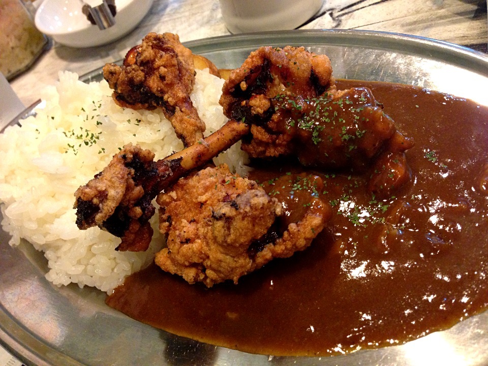 私、やはりカレーが好きなようです。旨い。