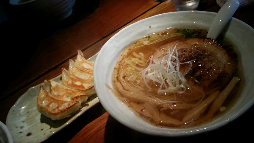 醤油ラーメン╰(*´︶`*)╯♡