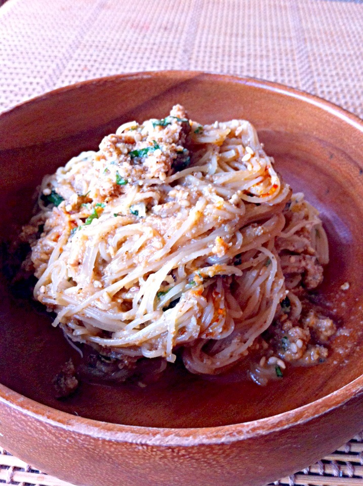 素麺の胡麻和え〜ピリ辛´◡`