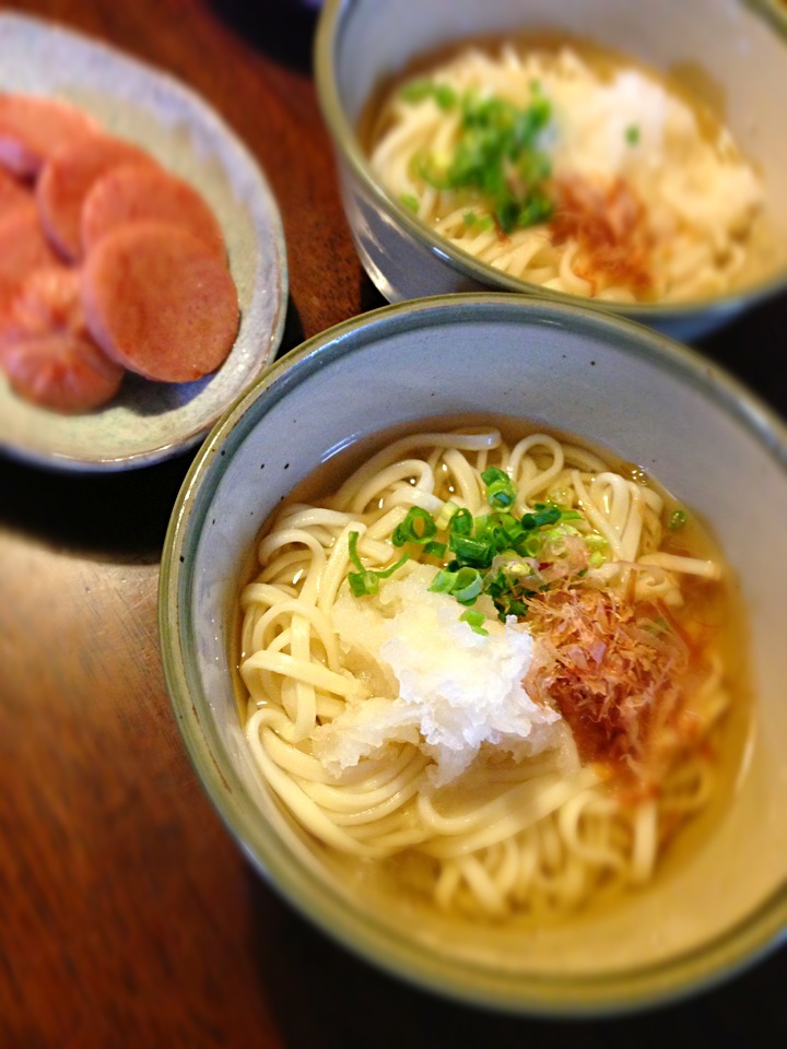 あっさりおろし冷やし讃岐うどんと焼きハム