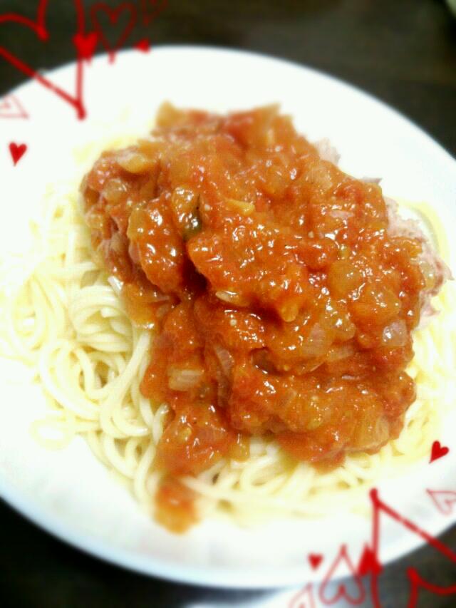 klalaさんの完熟トマトで作ったソースでパスタ❤と、またジェノベーゼ❤