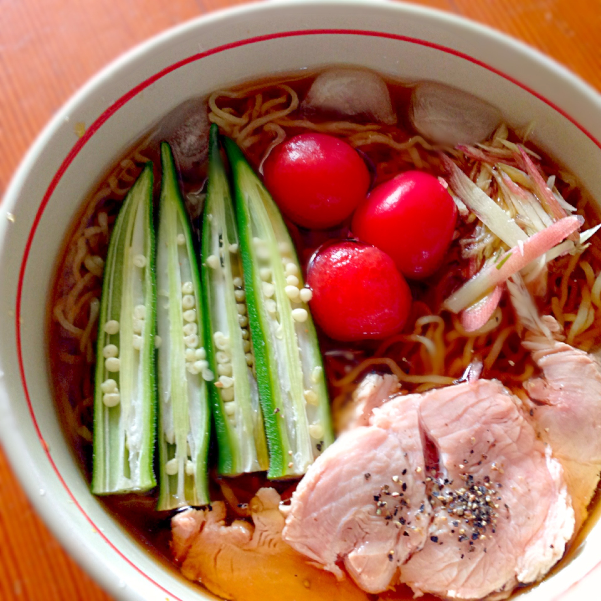 真空低温レアチャーシューで冷やしラーメン