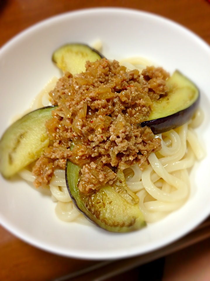 伝統野菜鳥飼ナスと肉味噌うどん