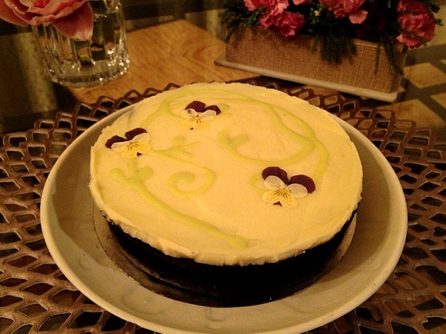 ダークブラックチョコレートケーキ