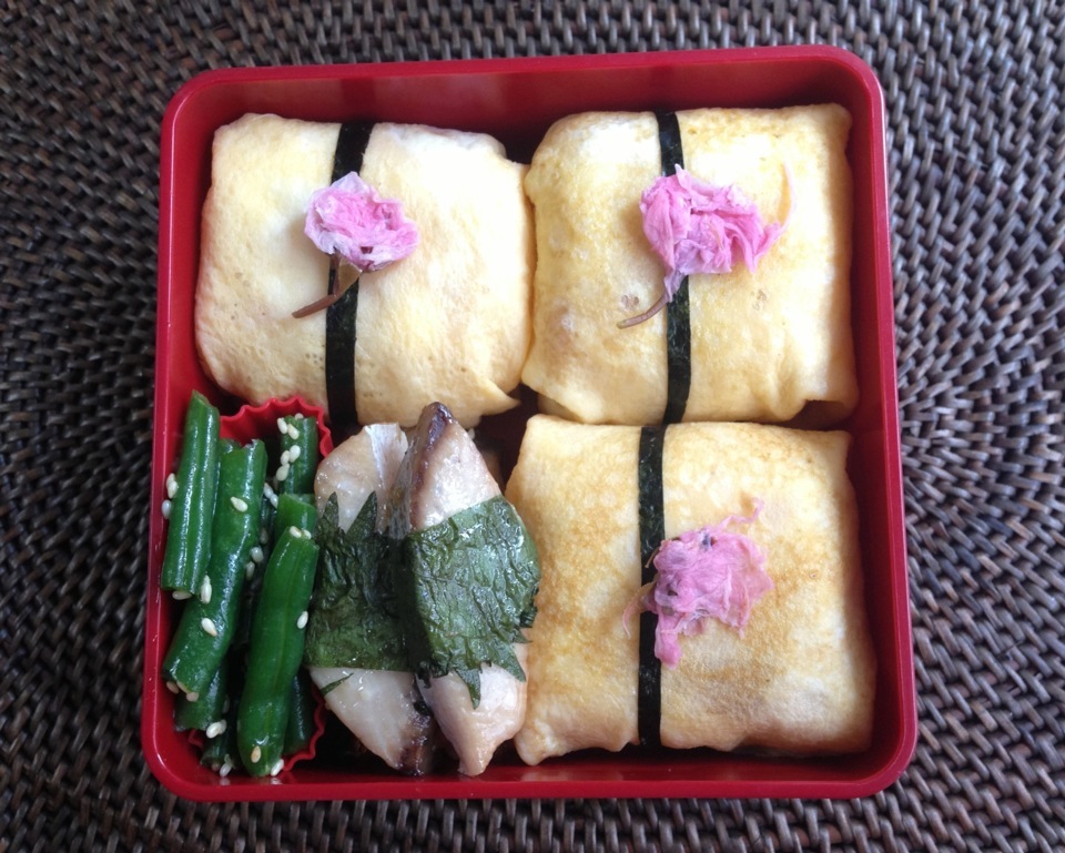 さくらの茶巾寿司弁当