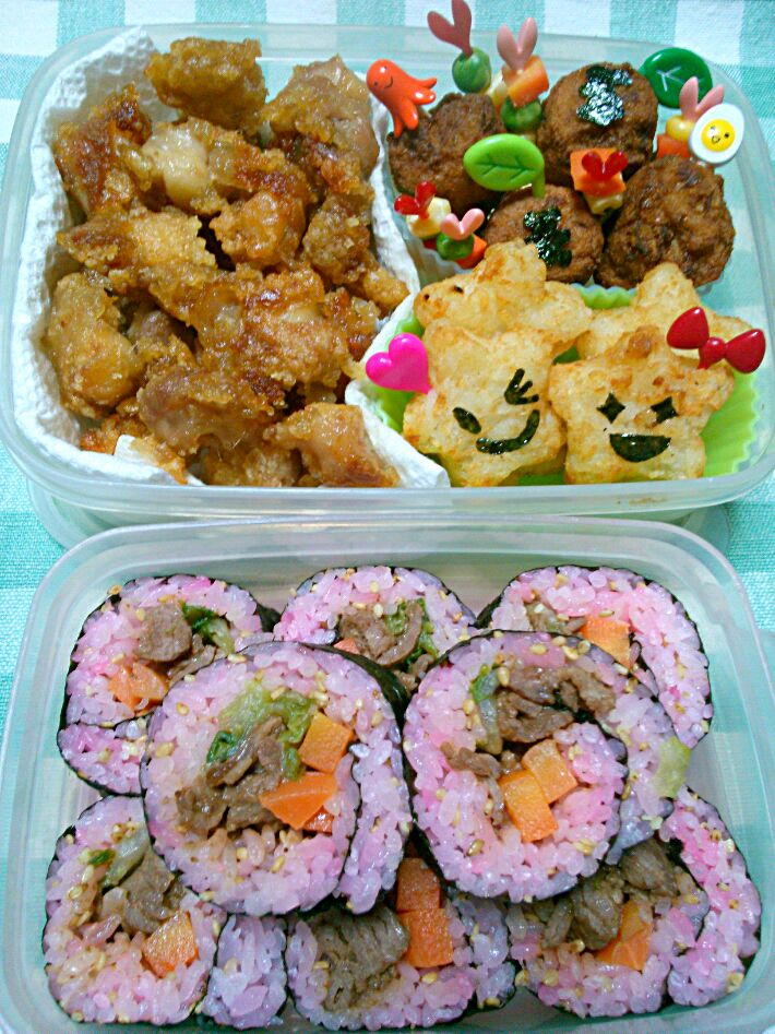 お花見弁当♪ヽ(´▽｀)/                    軟骨唐揚げ・おからボール・焼き肉巻き寿司・星ポテト