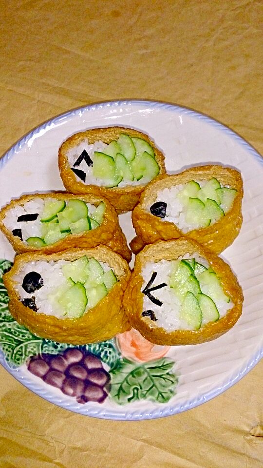 ヤマサ醤油公式アカウントさんの鯉のぼり稲荷寿司