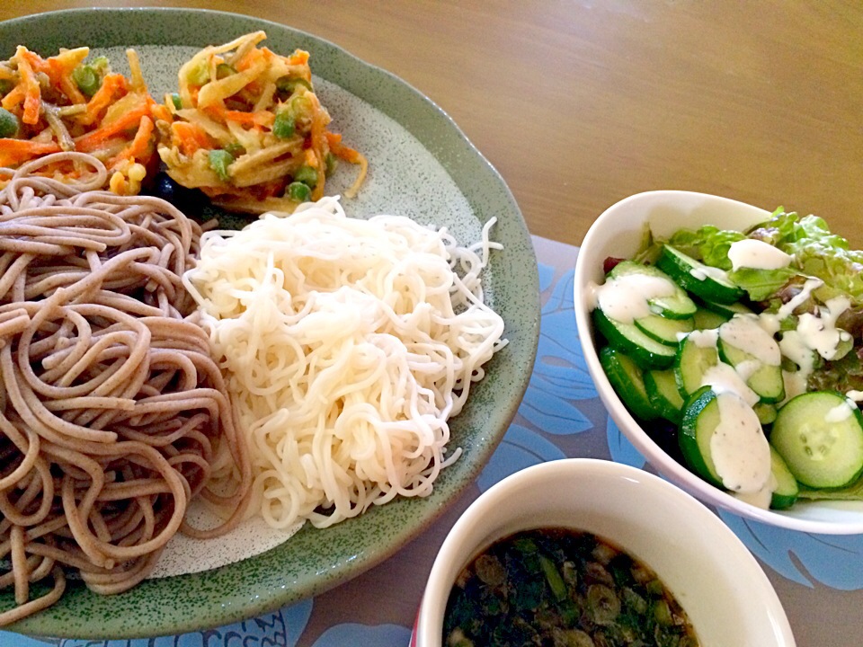 お蕎麦とそうめんでブランチ