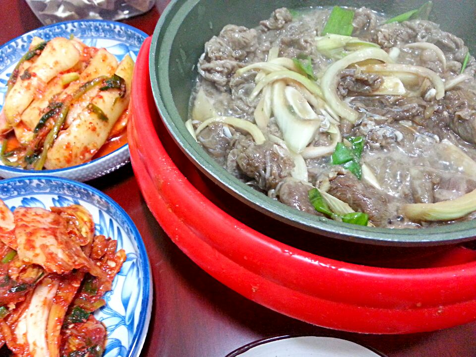 義母の韓国家庭料理　プルコギ定食
Mother's home made korean food called bulgogi 불고기