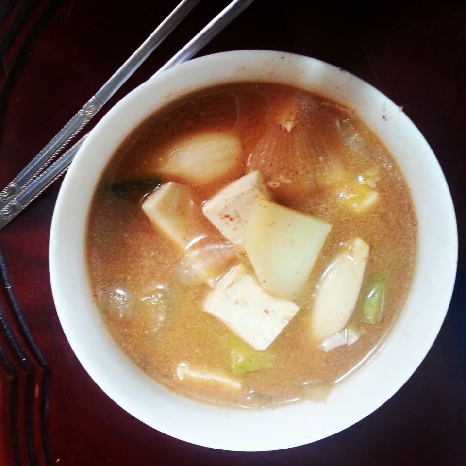 義母の韓国家庭料理　テンジャンチゲ
Mother's home made miso soup.