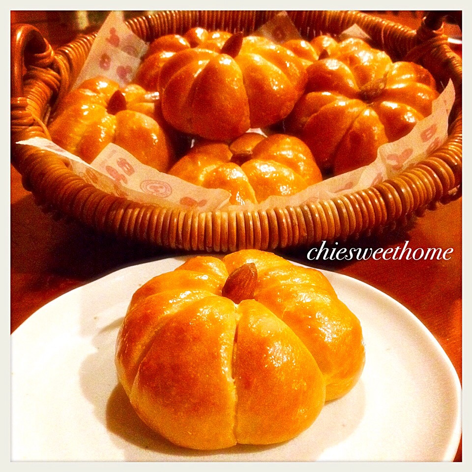 Sho-koさんの料理 Today Morning Bread is バターナッツカボチャのパンプキンパン