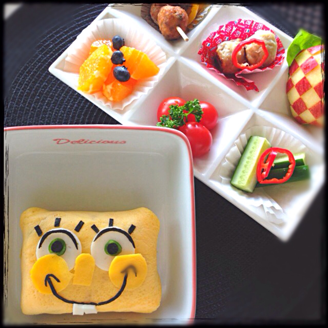 Kid's lunch # Sushi wrapped in omelette 置きランチ  スポンジボブの茶巾寿司