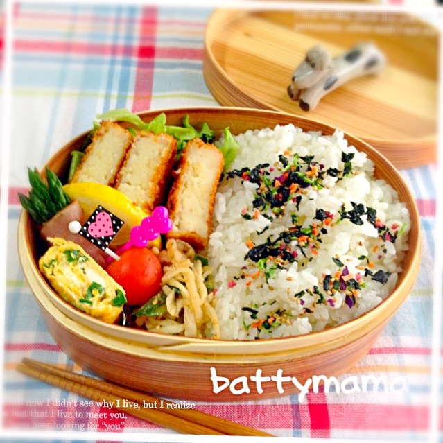 コロッケ&切り干し大根と胡瓜のごま和え弁当〜♡battymamaの節約しても美味しいお弁当♡