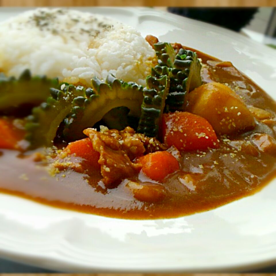 父親の大好物……
我が家のカレーライス
心伝わる味~☺︎