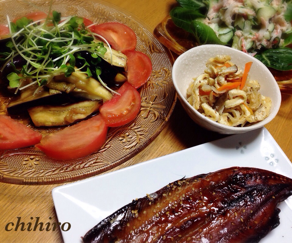 東北復興支援の秋刀魚の味醂干しになすびのサラダを添えて乾杯〜