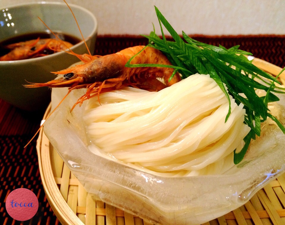 粋✨hisokaさんの♡重曹×素麺=ツルツルモチモチde海老素麺(｡☬０☬｡)❗️