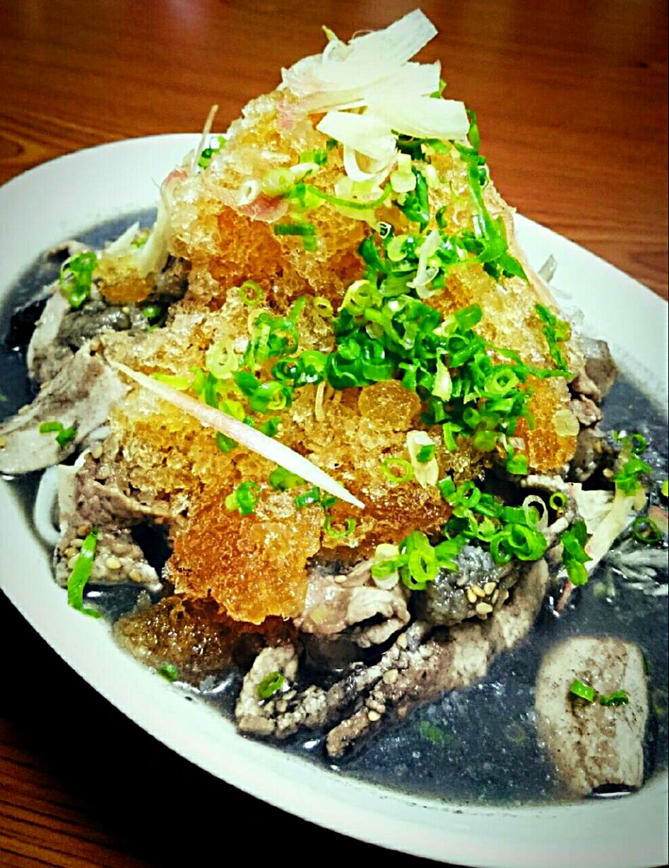 シャリシャリ出汁氷のっけ♪♪茄子と豚肉のひんやり黒ごまうどん╭(･ิㅂ･ิ)╮╰(･ิㅂ･ิ)╯╭(･ิㅂ･ิ)╮