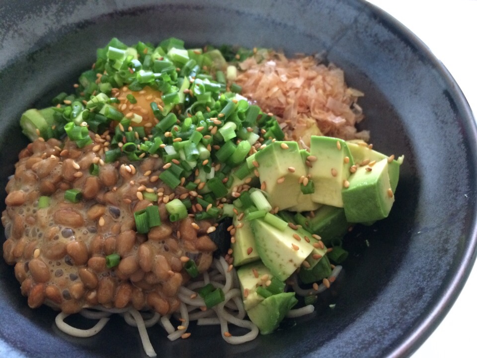 お昼ゴハン 納豆蕎麦