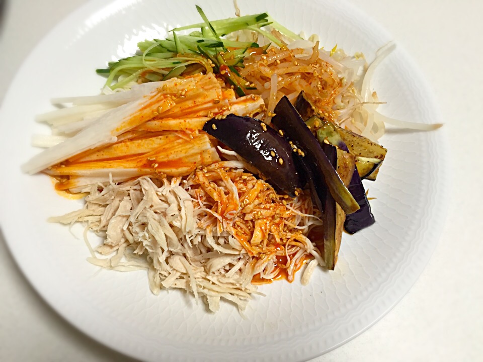 ピリ辛ビビン素麺