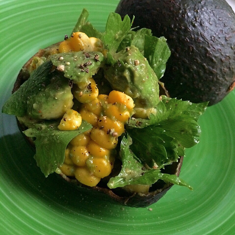 Spicy chili salad of avocado & corn/アボカドとトウモロコシのスパイシーなチリ・サラダ