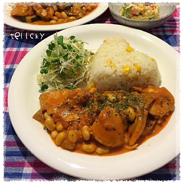 鶏むね肉と大豆の軽いトマトクリーム煮込み