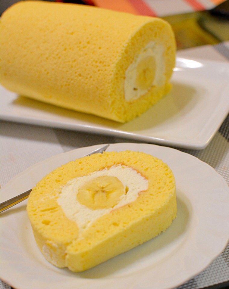 Whole Banana Roll Cake 
