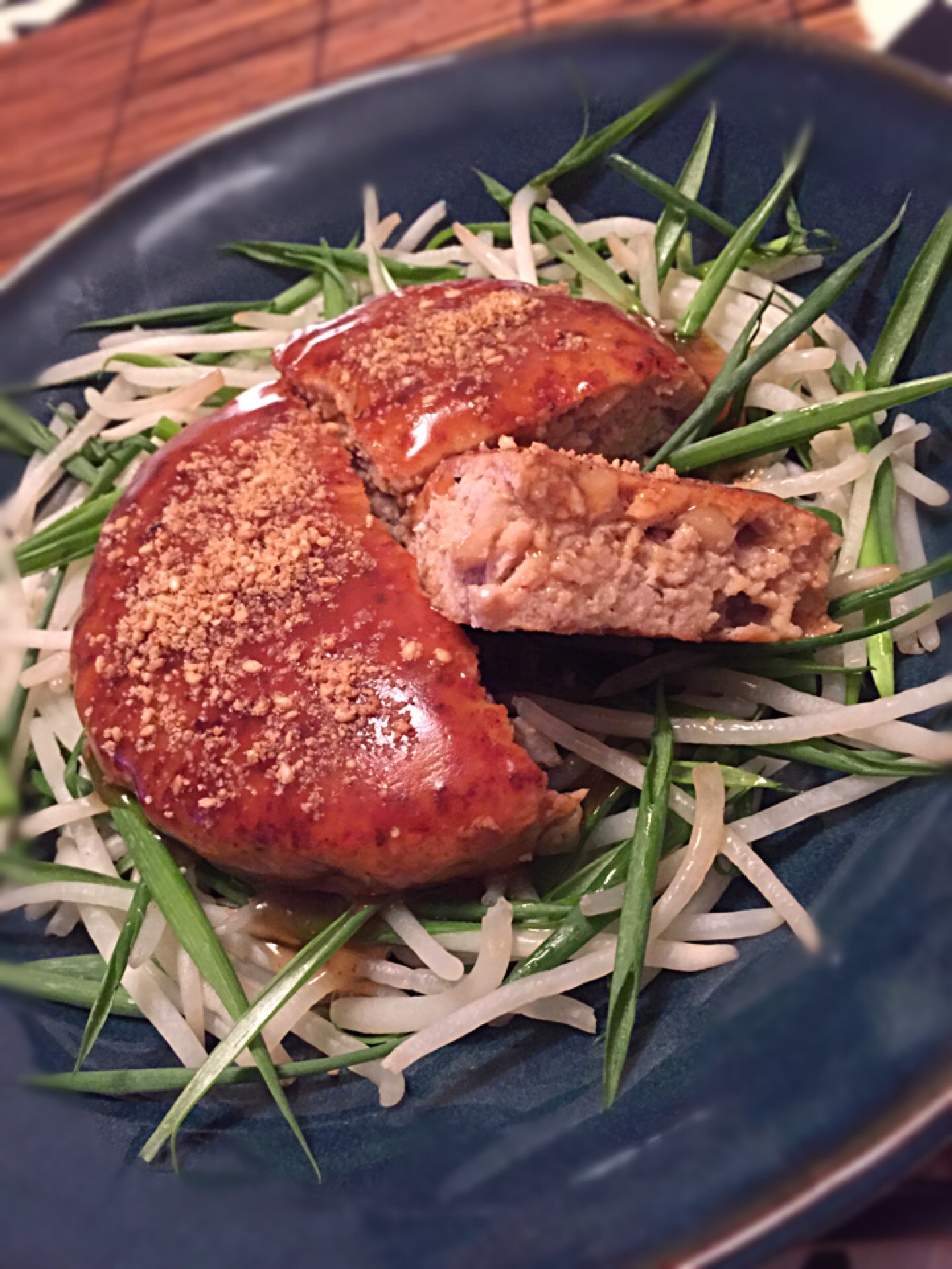 照り焼き豚バーグ(*'(OO)'*)ﾌﾞﾋ