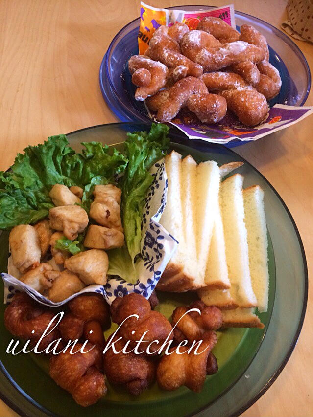 今日のお昼ご飯♪揚げパンと唐揚げ