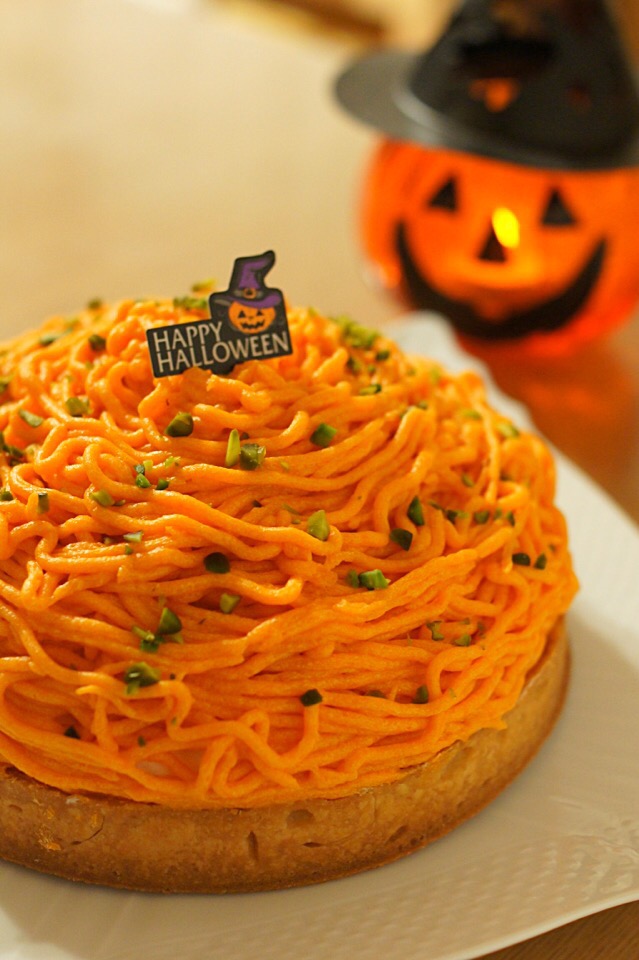 Happy Halloween‼︎
バターナッツかぼちゃのタルト♪