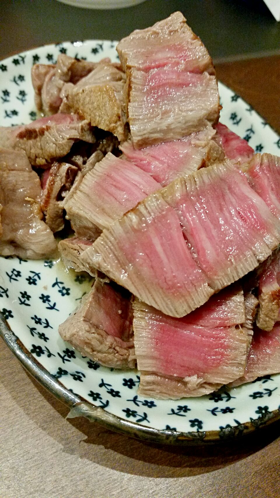 佐賀牛ヒレ肉でたたき風☆塩コショウのみで❗