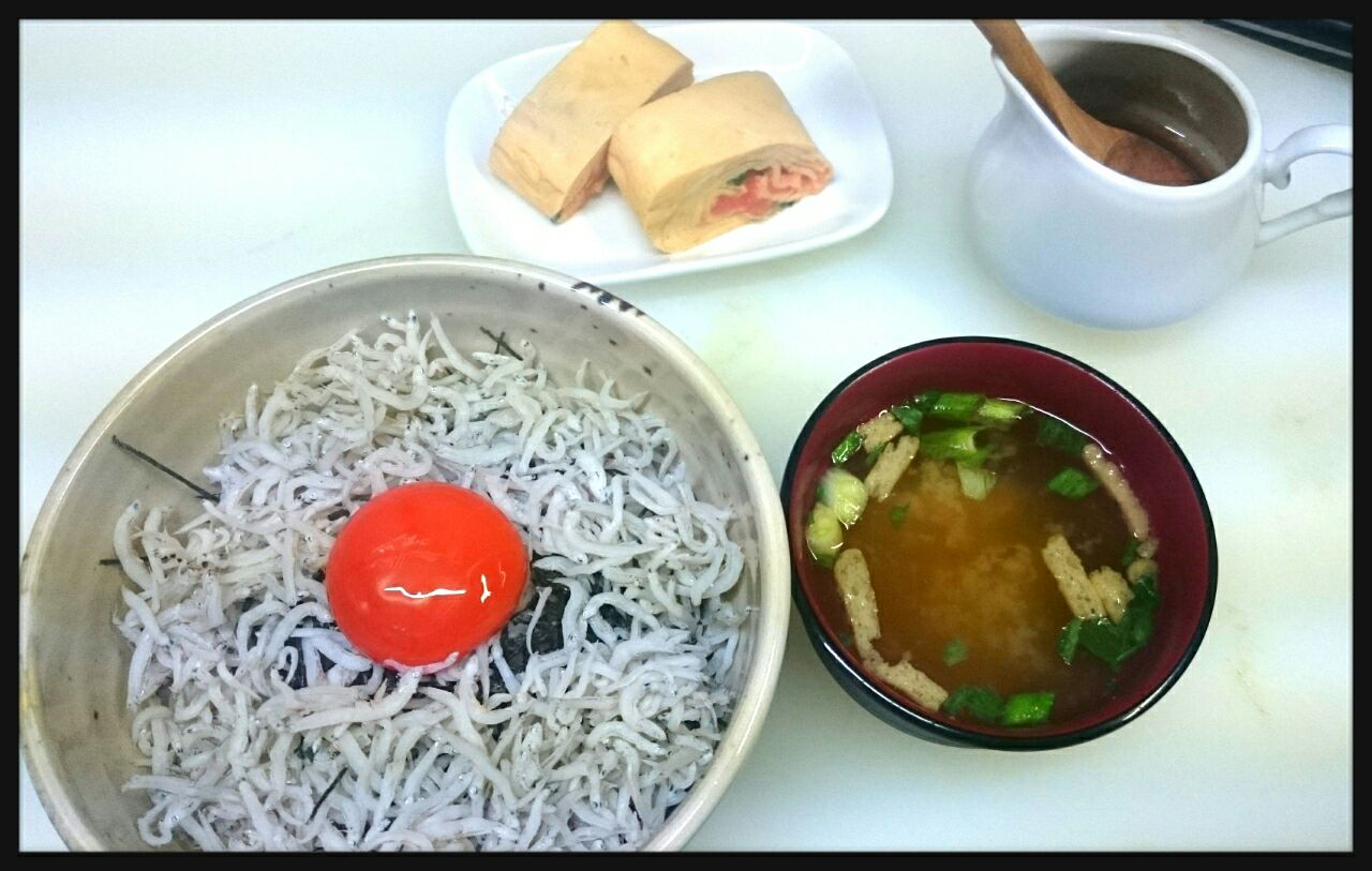 しらす丼＆しそ明太玉子焼き＆お味噌汁