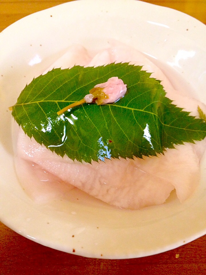 蕪の桜?の甘酢付け