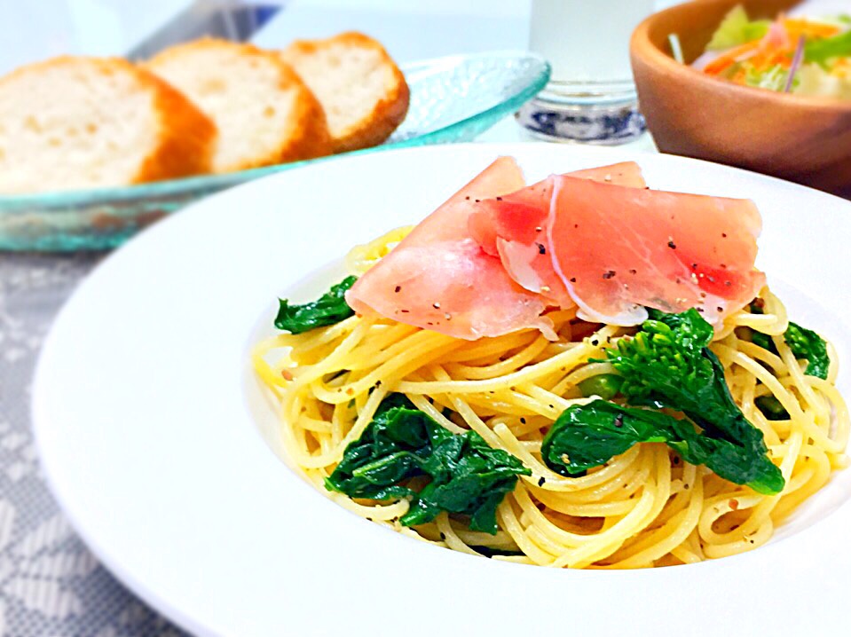 生ハムと菜の花のアンチョビパスタ