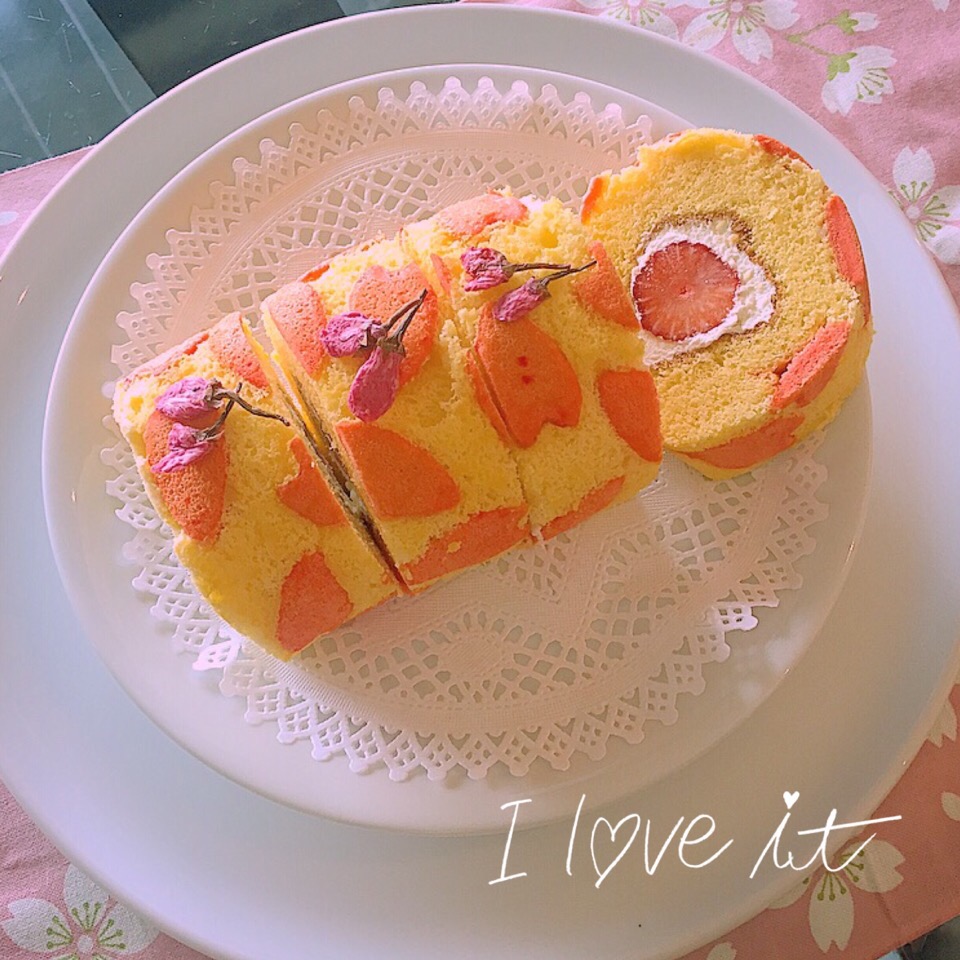 桜ロールケーキ❤️