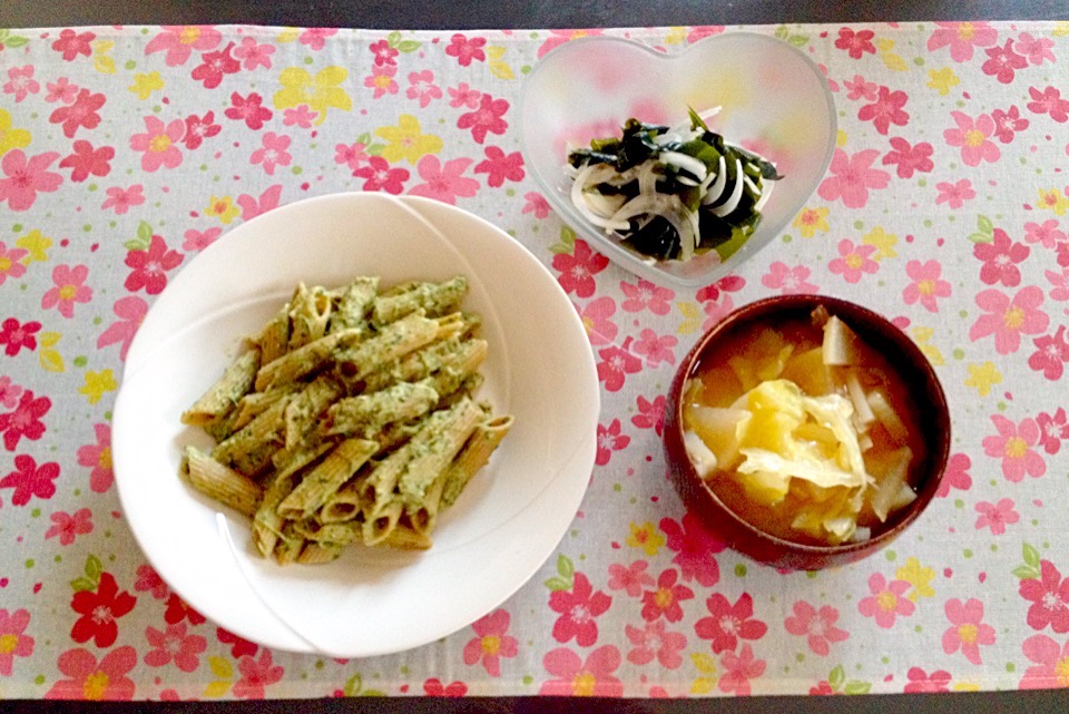 ベジ料理♡小松菜のジェノベーゼ風ペンネのご飯