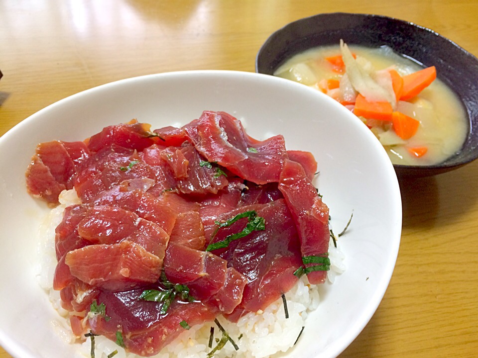 漬けマグロ丼