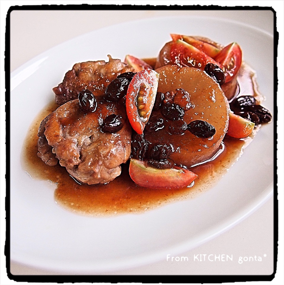 絶対にオススメ✨✨ 大根と鶏肉の蜂蜜ワイン煮 葡萄ソース