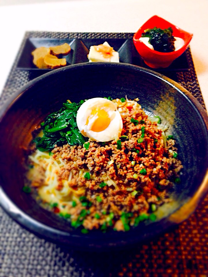 今日の晩御飯/冷やし担々麺＆冷や奴on theとろろワカメ＆長いもの梅和え＆いぶりがっこ