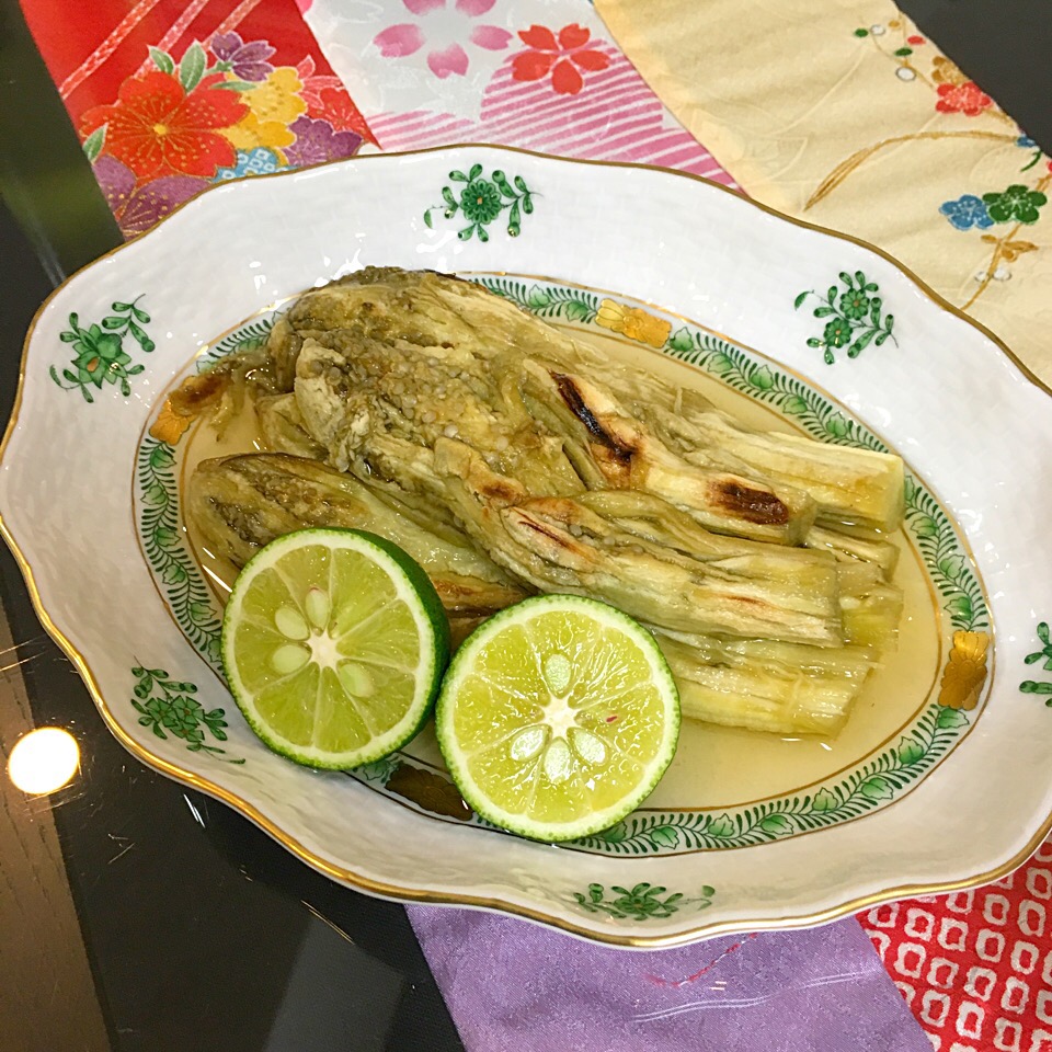 冷やし焼きナス  スダチ添え