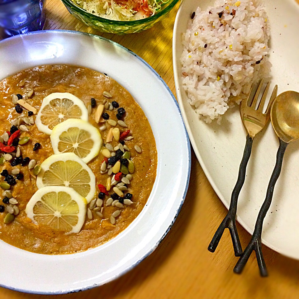 夏カレー?レモンとミックスシード／Curry with Lemon, Mix seed ?