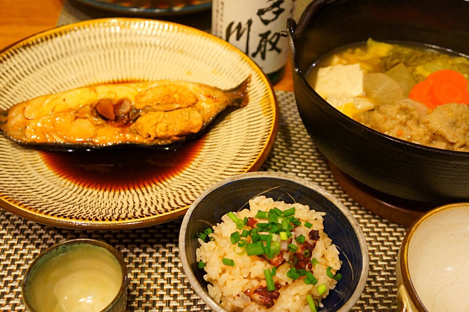 クロガシラの煮付けとタコ飯とちゃんこ鍋〜