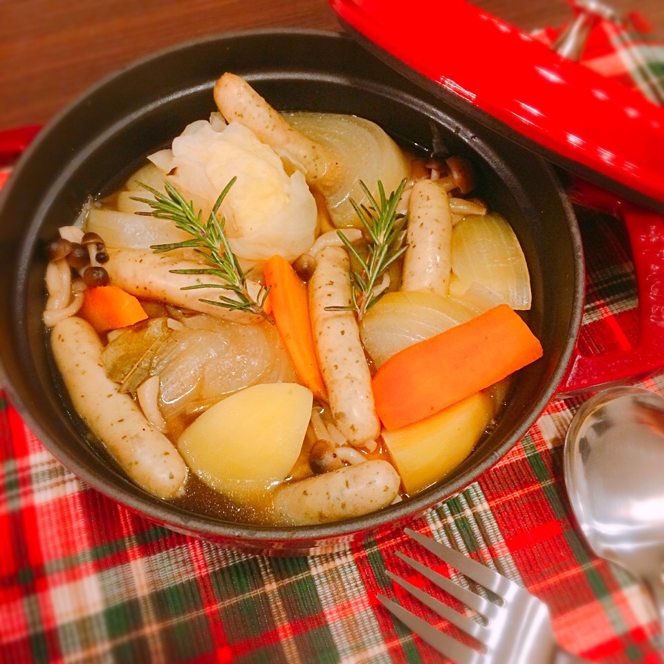 STAUBでコトコト煮込んだポトフ??