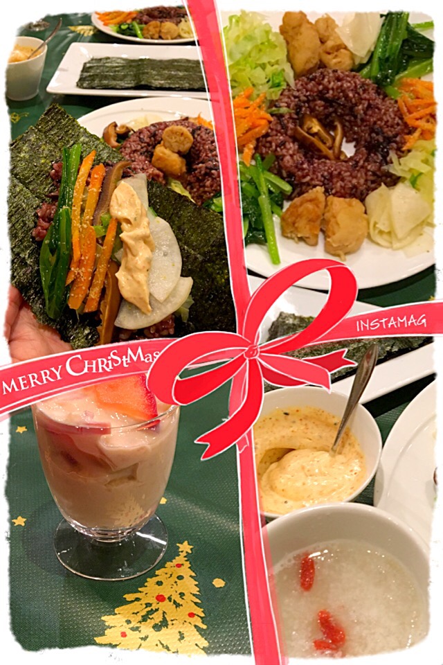 オーガニック料理教室で和のクリスマスパーティーメニューを習い作り食べました。手巻き寿司に、クコの実がのった山芋のすり流し。豆乳クリームには七味唐辛子で色付け。来週はオーガニックおせち料理を教わり作る予定でーす♪(๑ᴖ◡ᴖ๑)♪
#g-veggei #オーガニック  #マクロビオティック #和のクリスマスパーティー