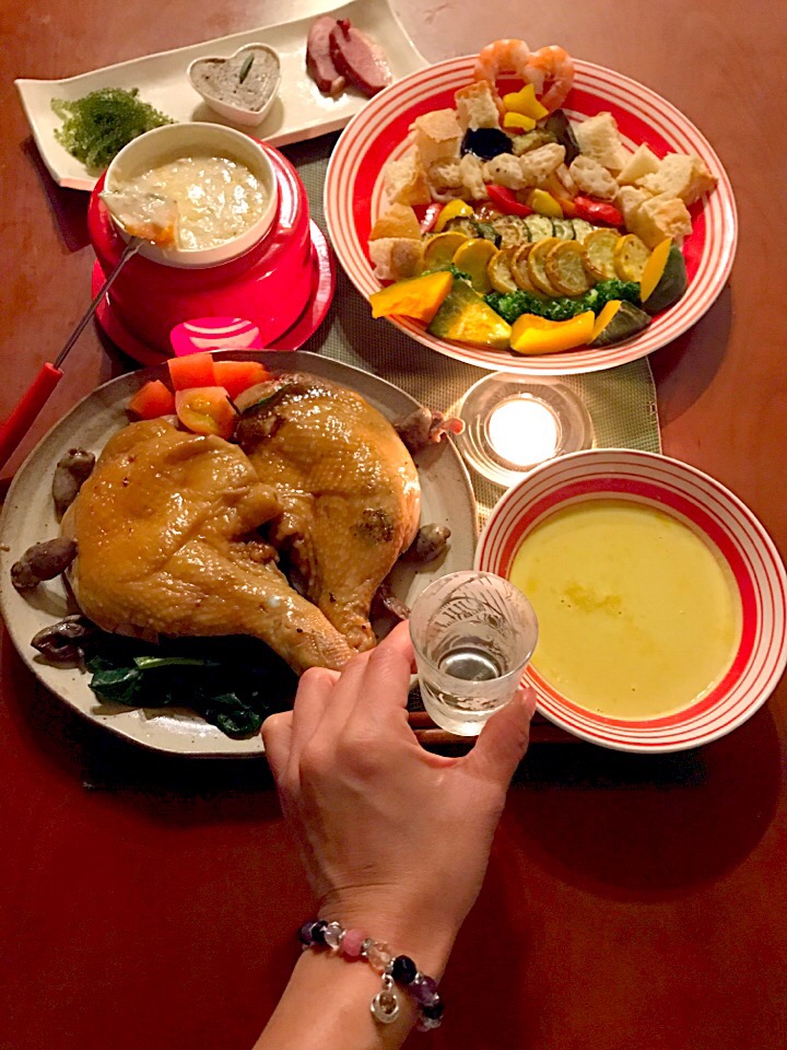 Today's Chritmas Dinner?前菜･和風豆腐deﾁｰｽﾞﾌｫﾝﾃﾞｭ･焼鳥屋さんの鶏もも･和風南瓜ﾎﾟﾀｰｼﾞｭ