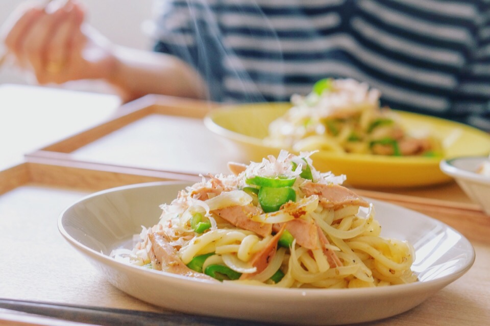 休日焼うどん #お出汁とおかかたっぷり