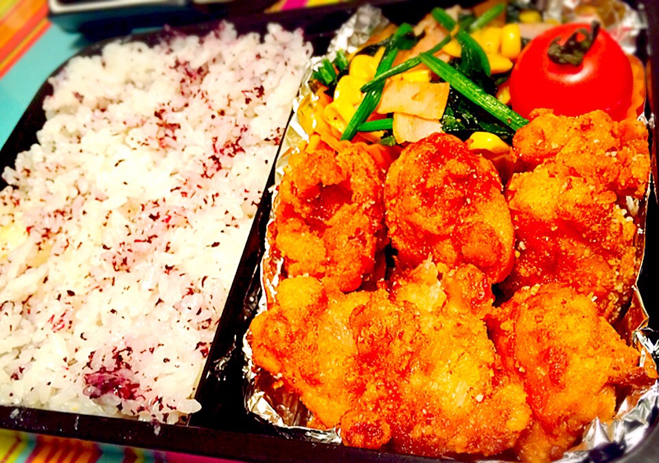 塩唐揚げ弁当
#snapdish #instagram #instafood #cookingram #lin_stagrammer #ouchigohan_jp #delistagrammer #recipeblogger #春の食卓始めました #ameblo毎日更新中