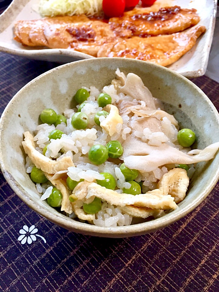 うすいえんどうの豆ごはん 舞茸と油揚げで炊き込みごはんに?